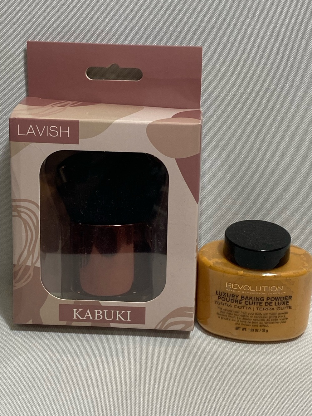 Terra Cotta Baking Powder + Lavish Kabuki Brush Set